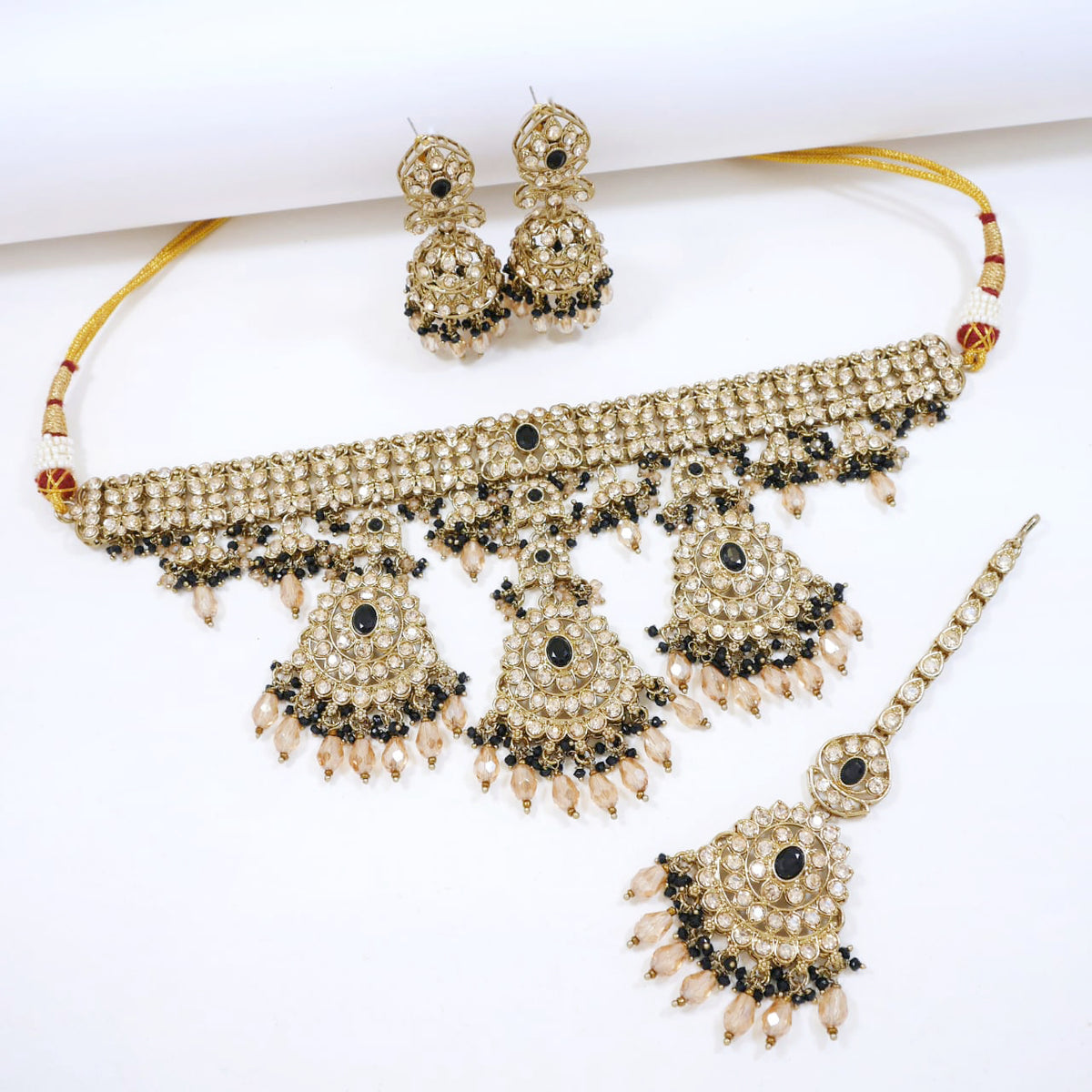 Bridal Jewelry Set – Coral Orange & Champagne Zircon Kundan Choker